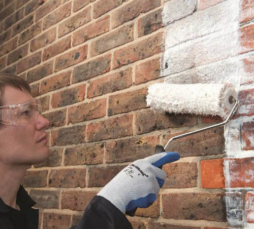 Kako i kako bojiti zid od opeke: prikladni materijali i redoslijed rada