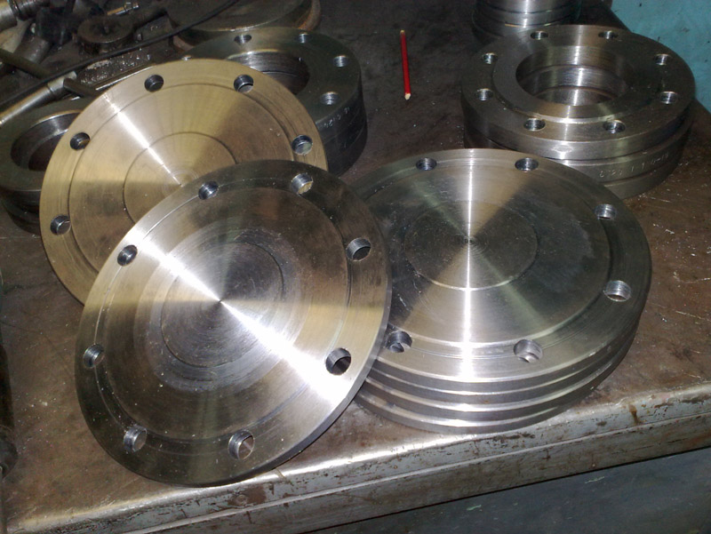 Фланцевое соединение труб: типы и установка | Строительный портал