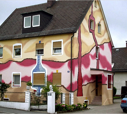 Чем покрасить фасад дома