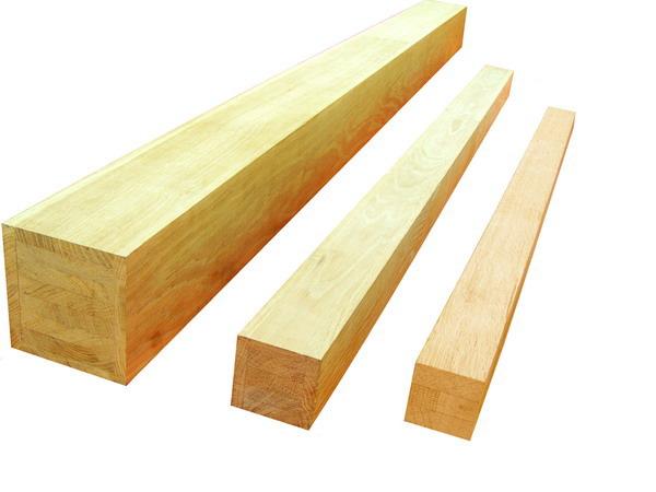 Drewniane belki do mocowania sufitu