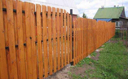 Забор деревянный своими руками