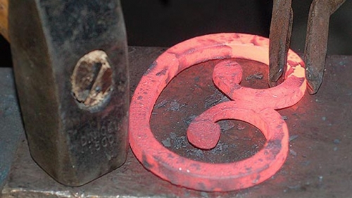 Горячая ковка