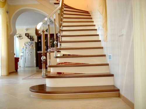Виды межэтажных лестниц в частном доме