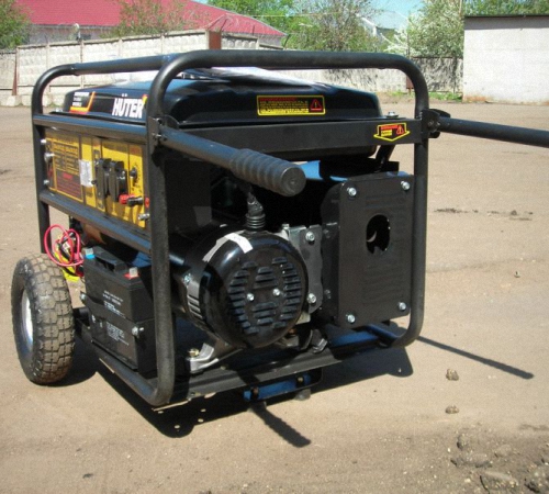 Бензиновый генератор HUTER DY6500LX - особенности, характеристики .