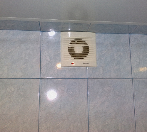 Вытяжные вентиляторы для ванной комнаты: особенности выбора .